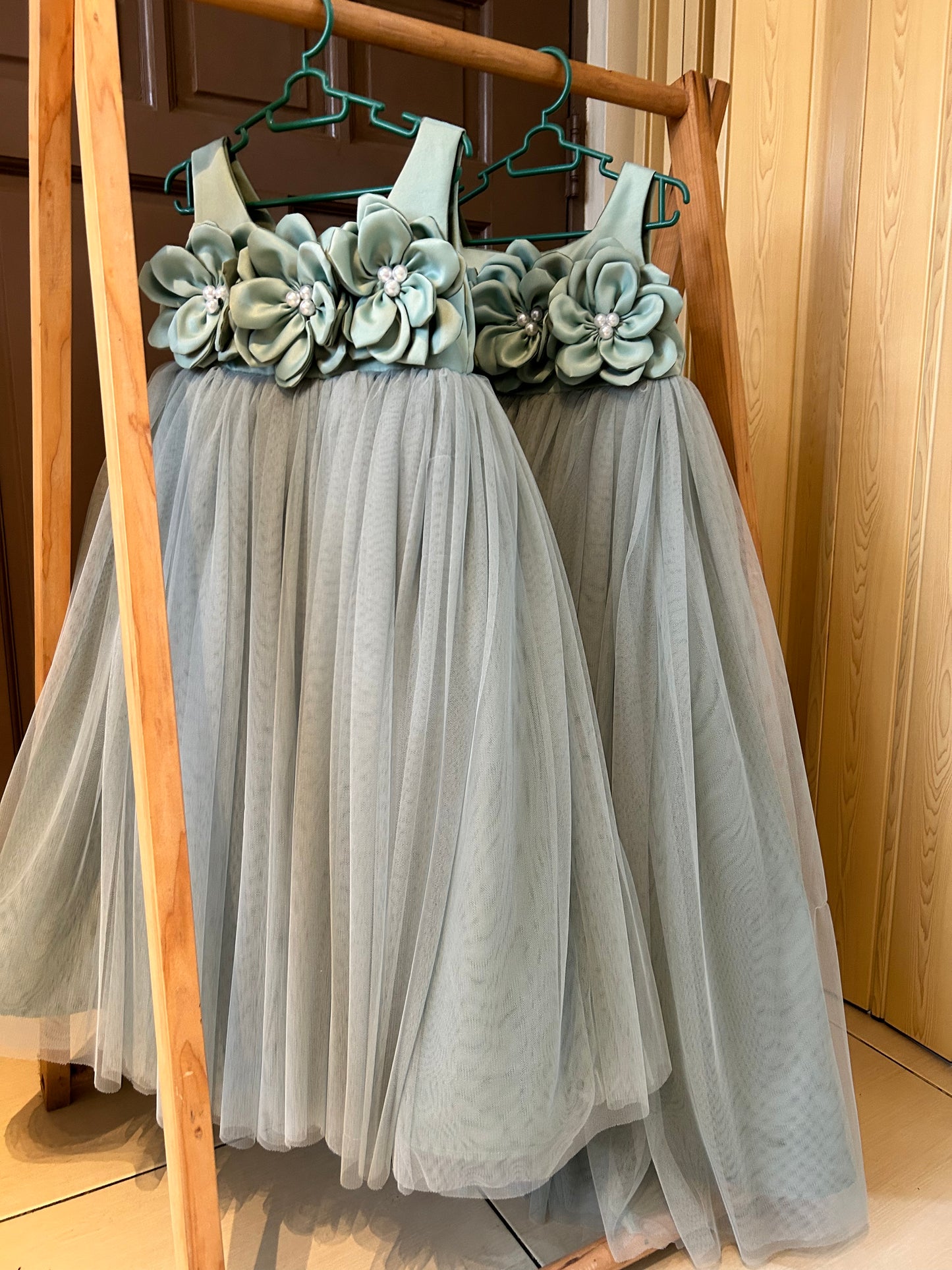 Lara Dress in Sage Green