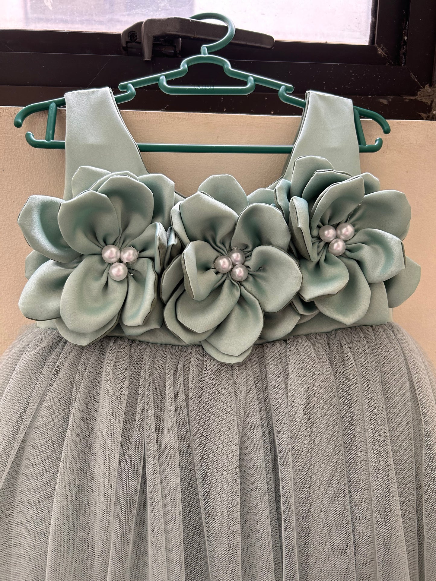 Lara Dress in Sage Green