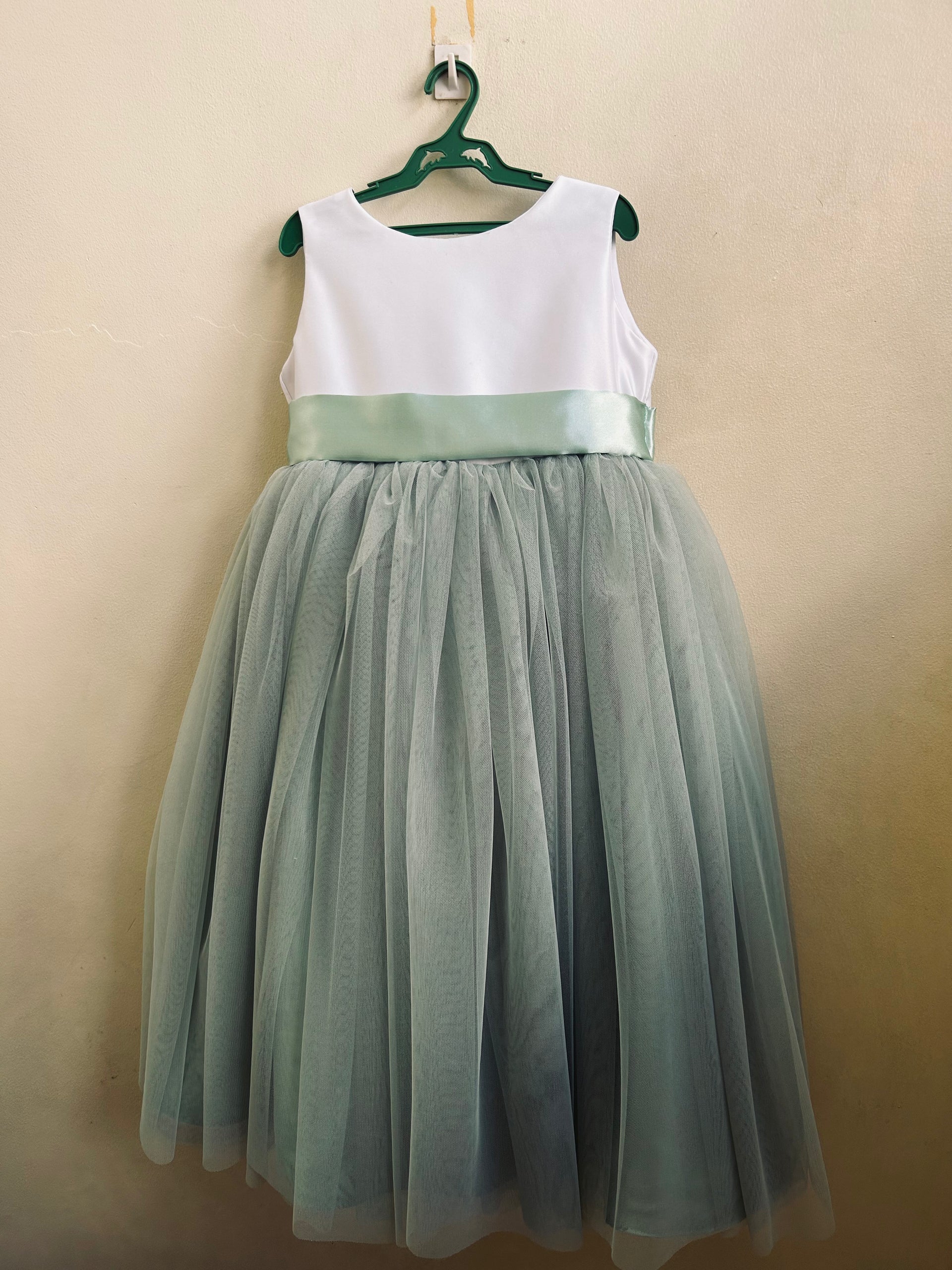 macys sage green dresses Macy Dress (two-toned) in and White – Macy's Dollhouse Options:Shirt & Tutu Only colorgrp-53497 very fitted at natural Doritos. Taco meat. Green