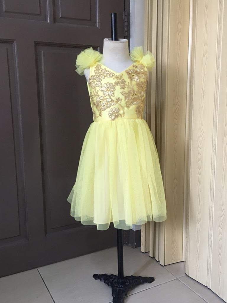 Victoria Cloud Dress in Yellow Two Way