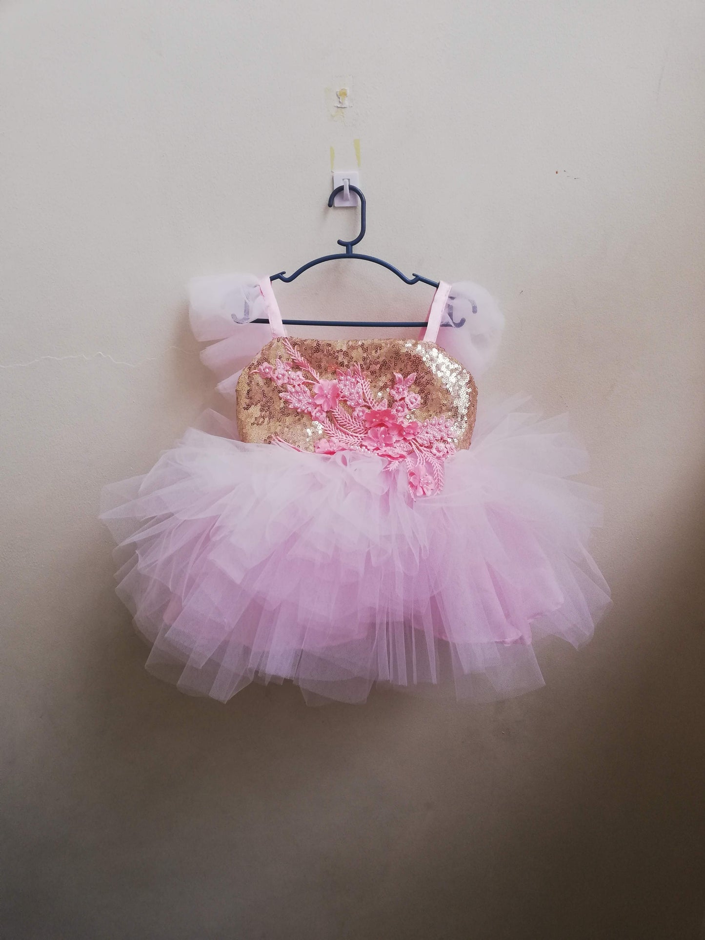 Ballerina Dress in Gold and Light Pink