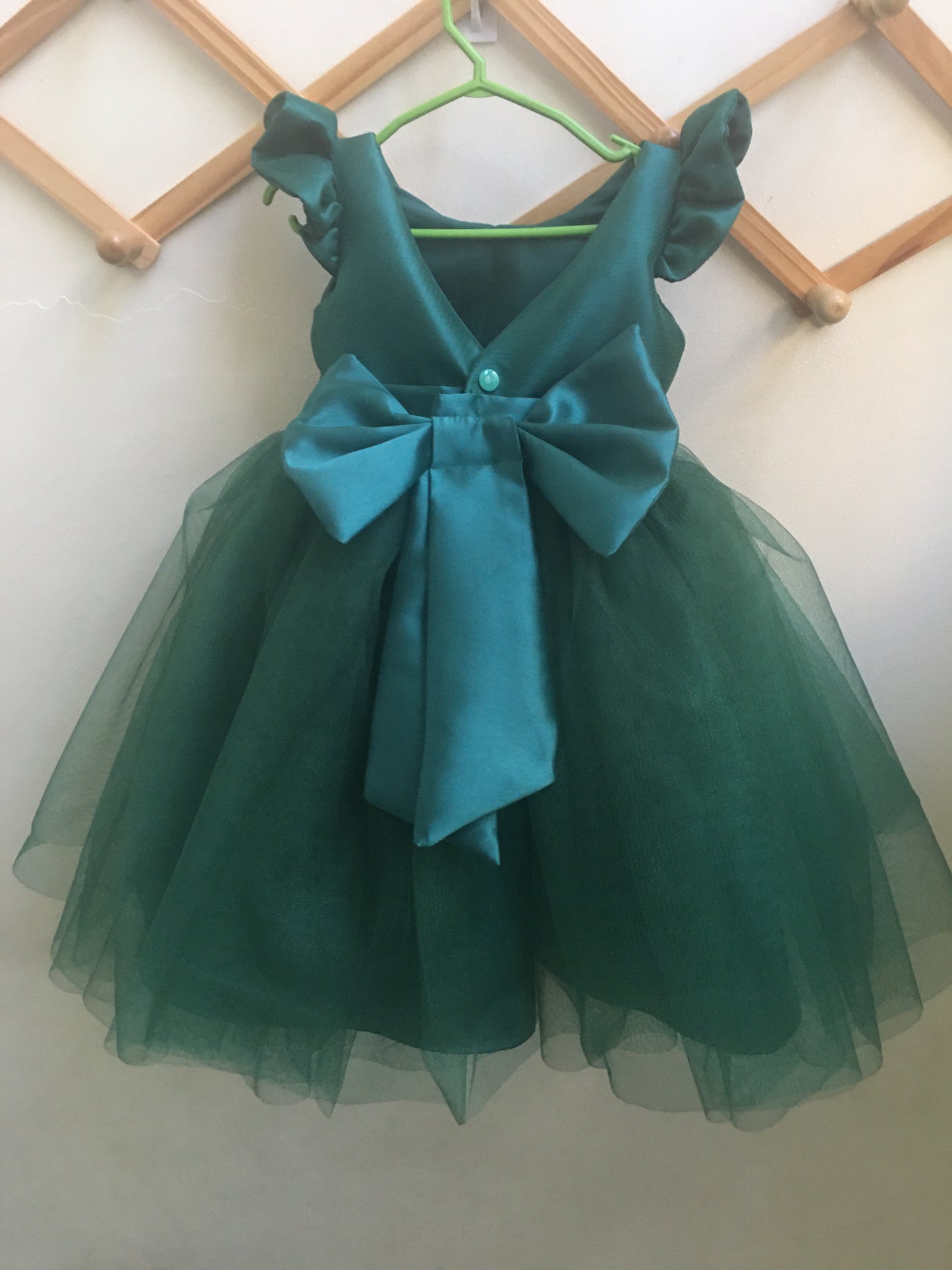 Frances Dress in Emerald Green