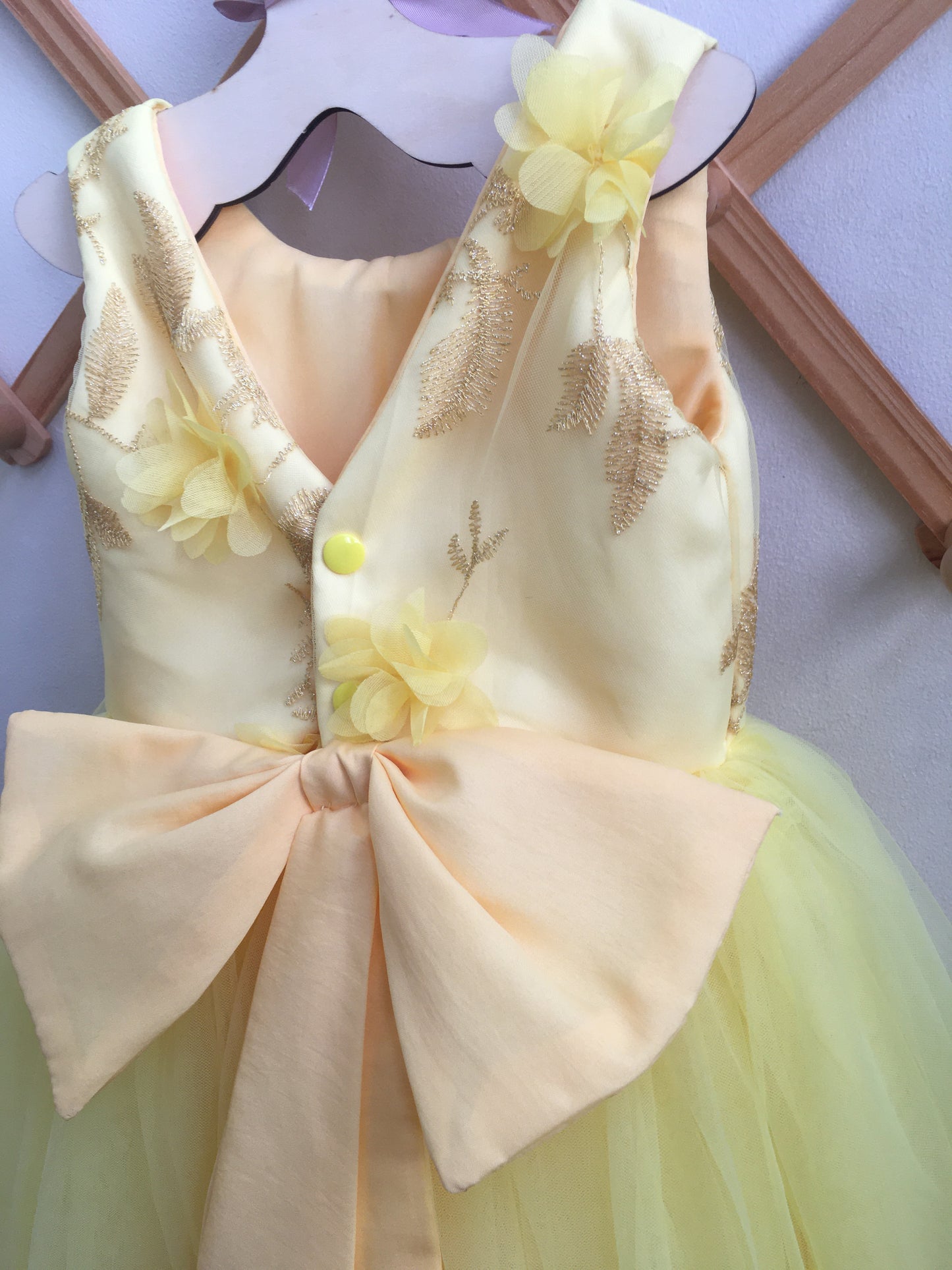 Lara Dress in Pastel Yellow