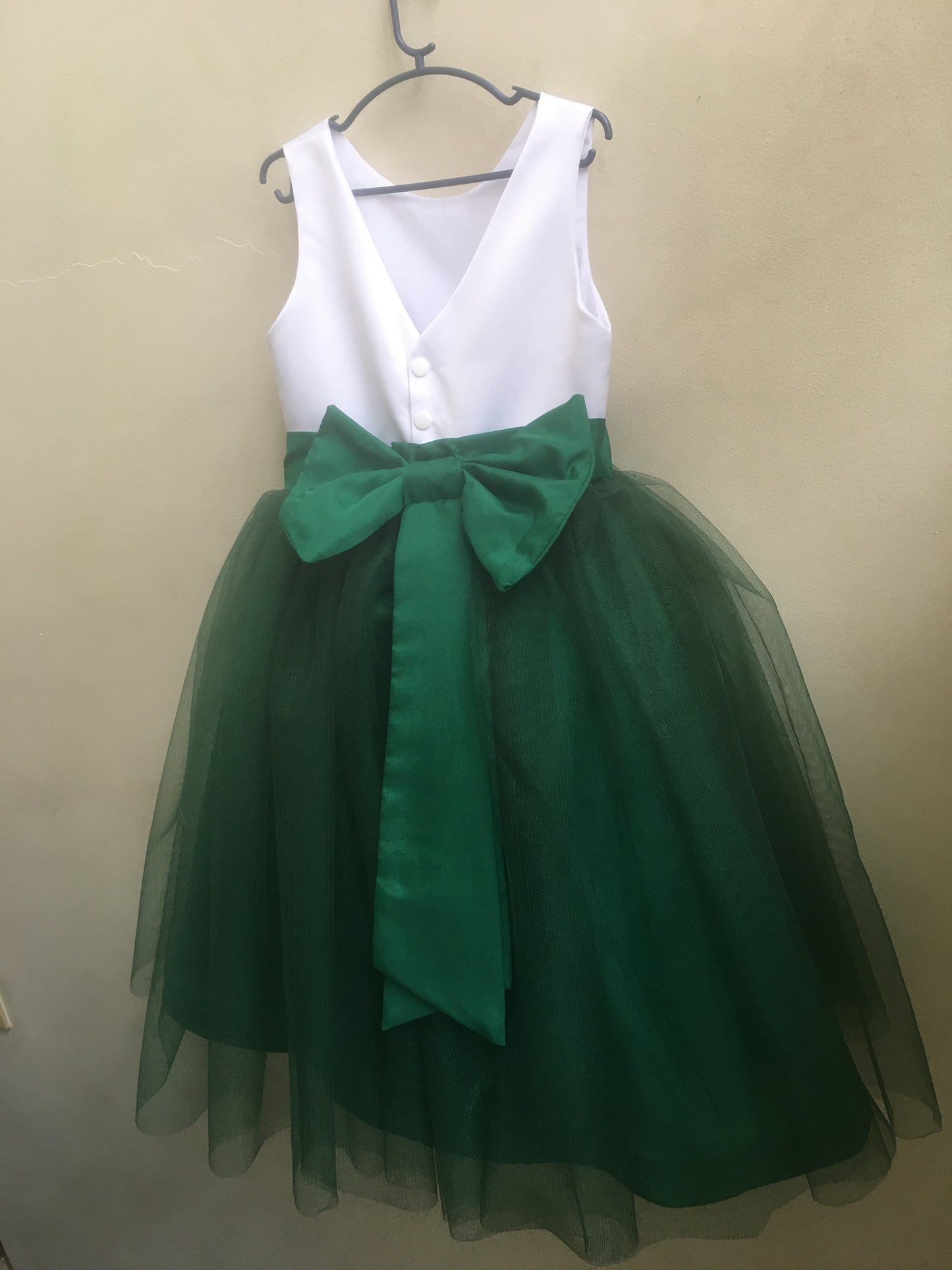 Macy Dress in White and Emerald Green