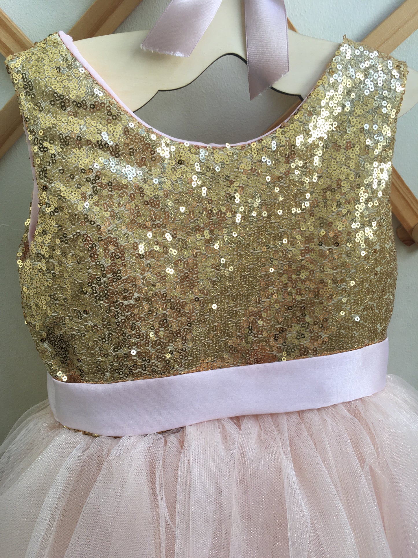 Sparkle Dress in Gold and Champagne